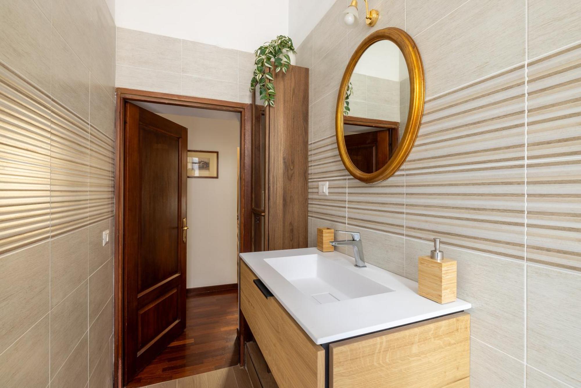 Luxury Apartment In The Heart Of Rome - Near Metro A And B Esterno foto